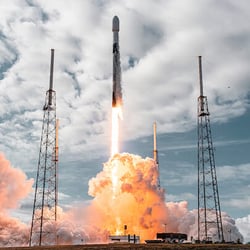 ICEYE_Falcon_9_Transporter-1_mission_lift_off (1)