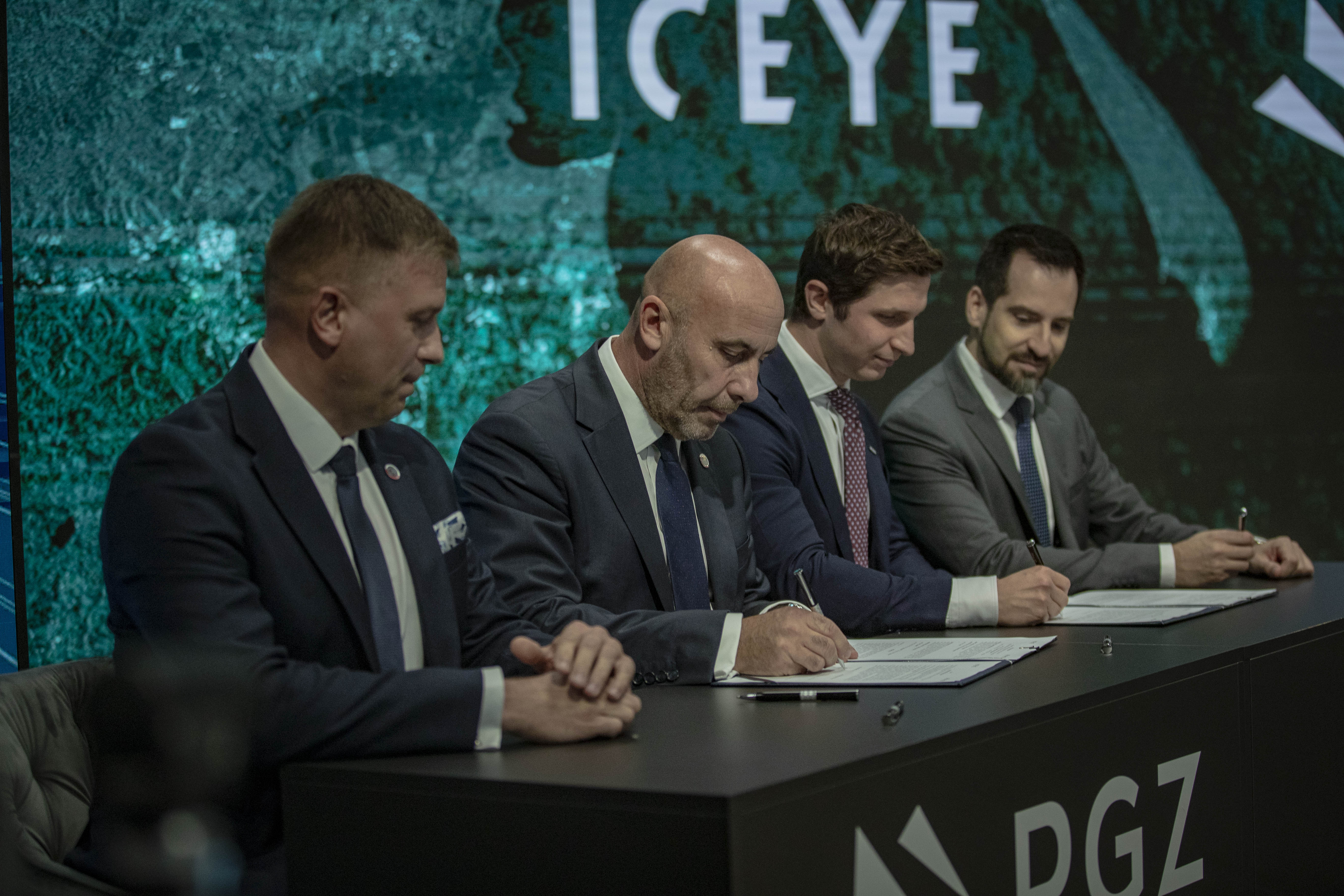 ICEYE i PGZ chcą wspólnie zbudować system łączności satelitarnej dla Sił Zbrojnych RP