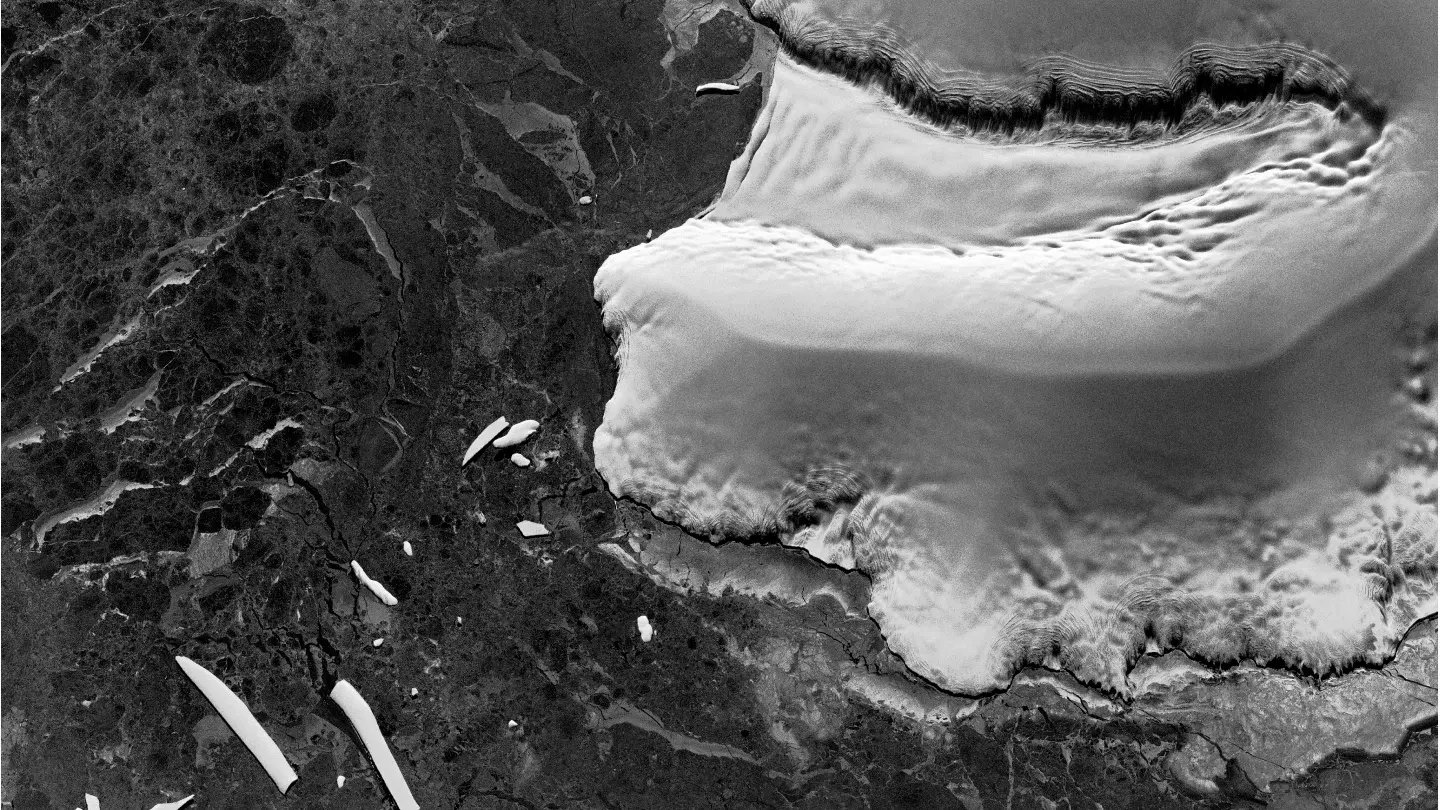 Sea-ice_Antarctica_02_comparison-slider-bw