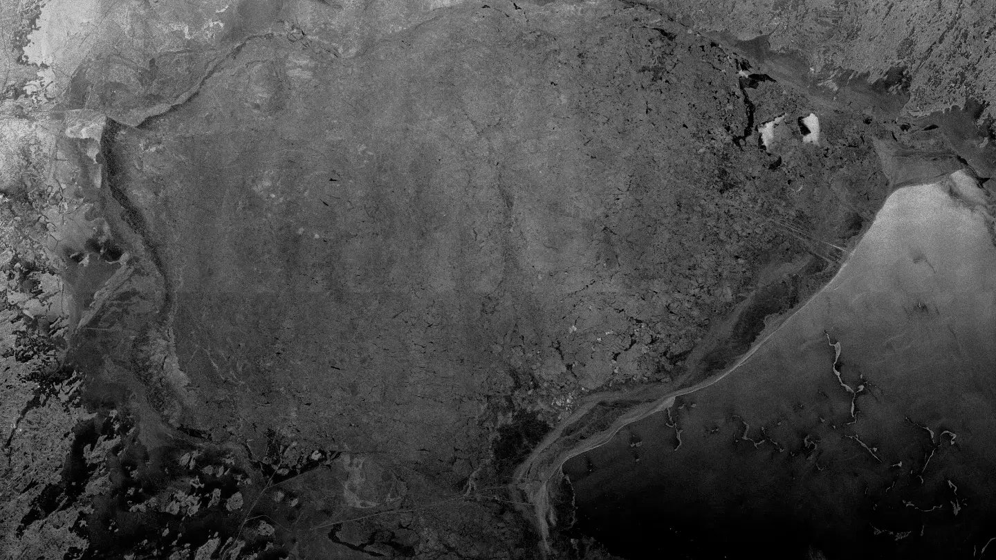 Sea-ice_Gulf-of-Bothnia_01_comparison-slider-bw