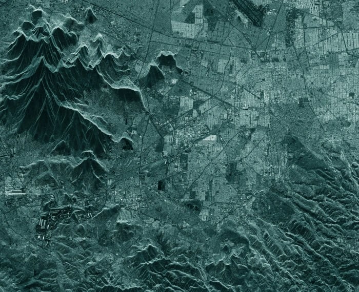 SAR-capture_border-monitoring_content-bg_half