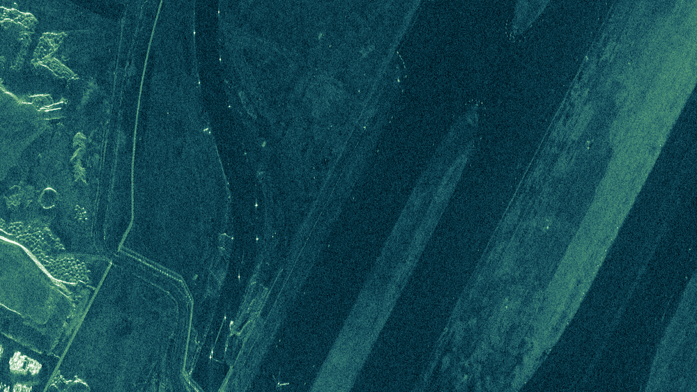ICEYE_GRD_SLED_430828_Abu_Dhabi_no_planes