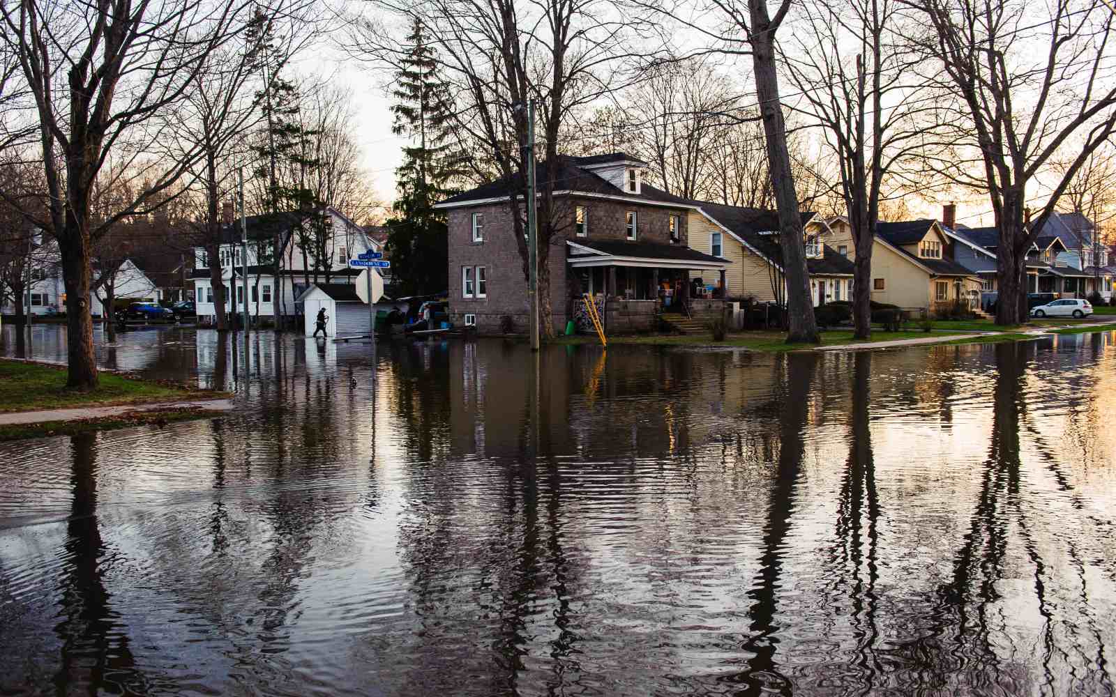 Download Ebook Community Flood Resilience Iceye